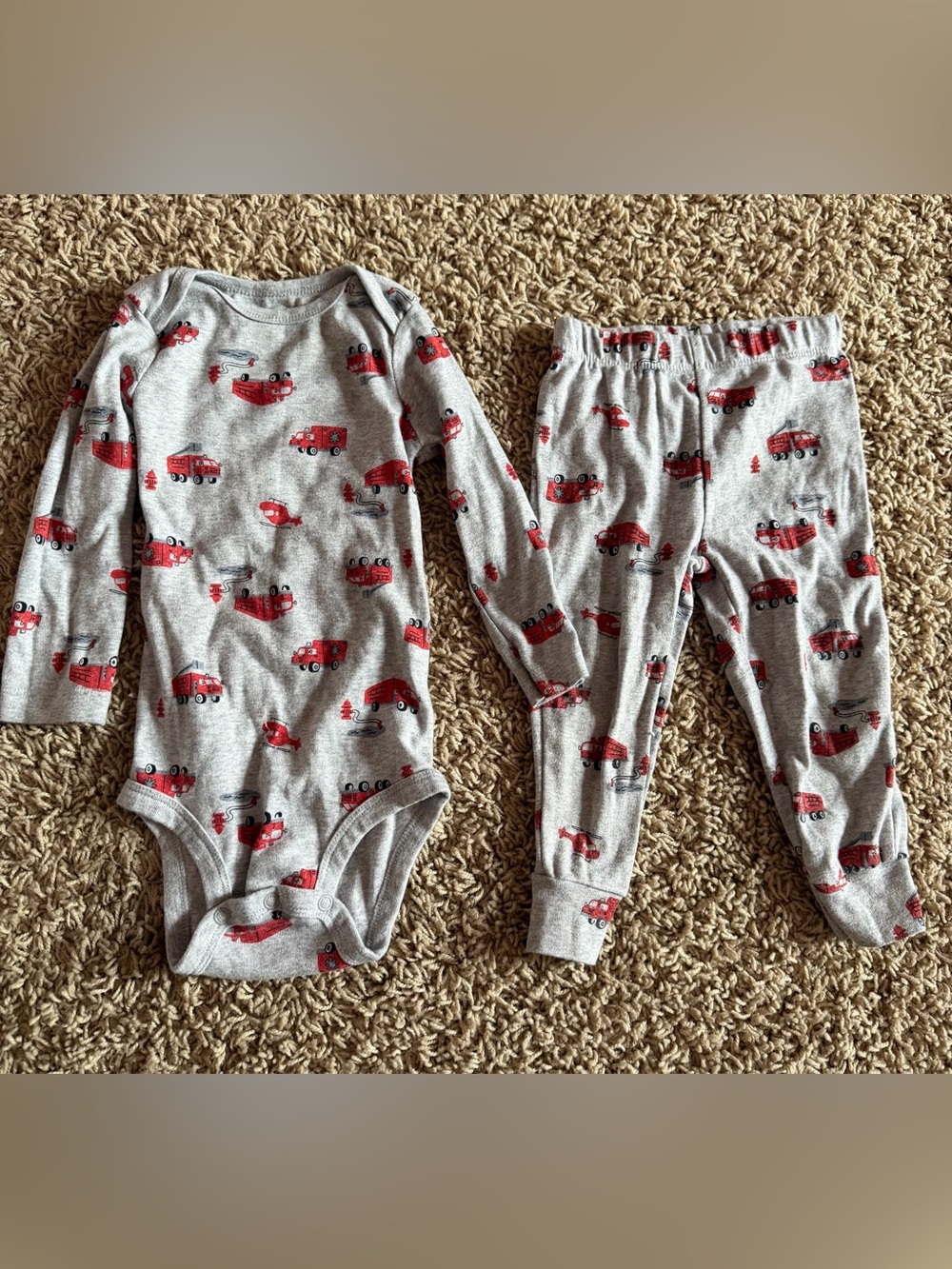Carter’s Fire Truck 2-Piece Set – 18M